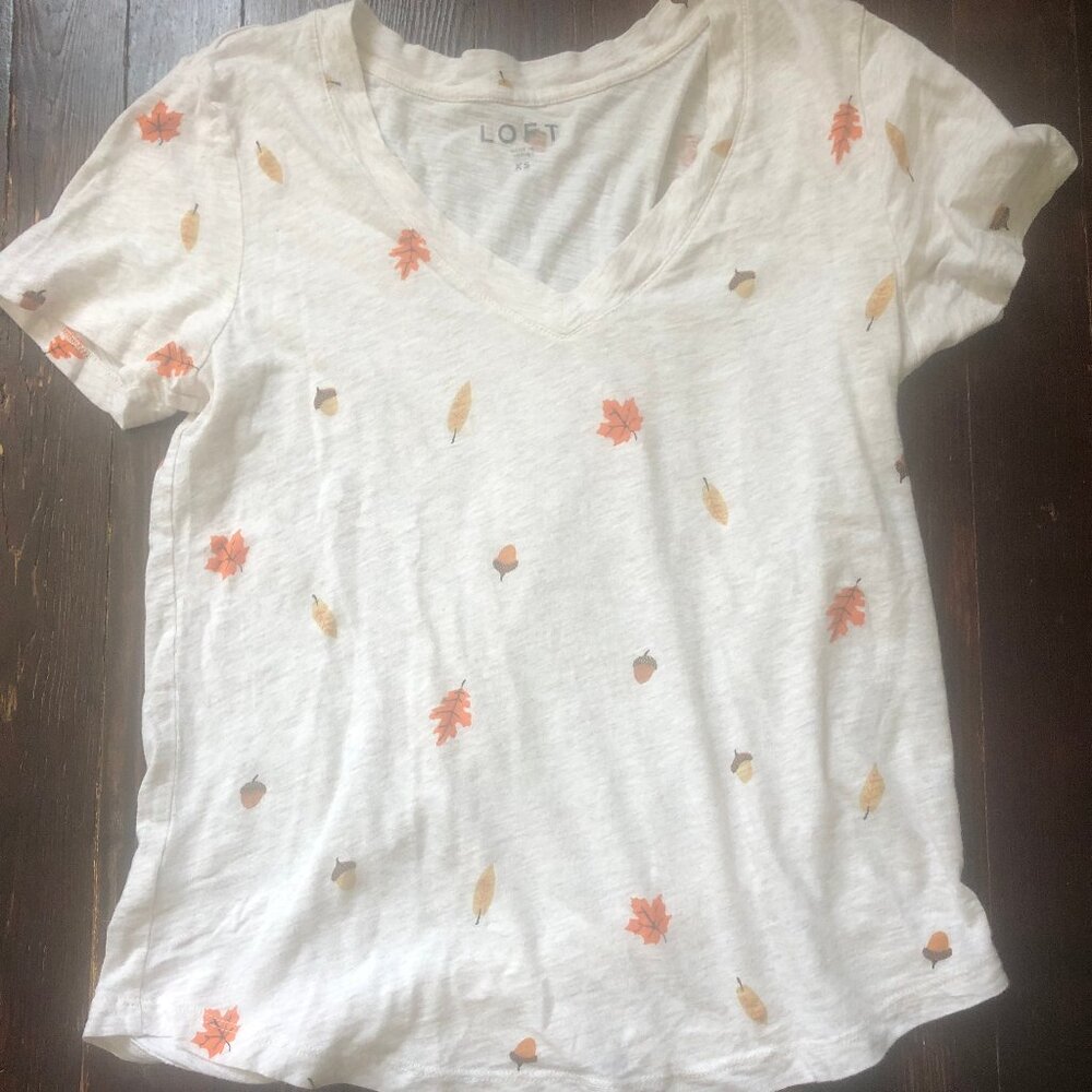 Ann Taylor LOFT Fall Icons T-shirt, NWOT